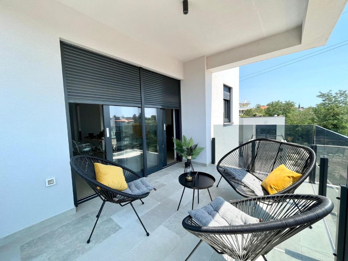 J&N Hill'S Residence With Swimming Pool Medolino Esterno foto