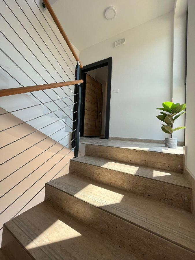 J&N Hill'S Residence With Swimming Pool Medolino Esterno foto
